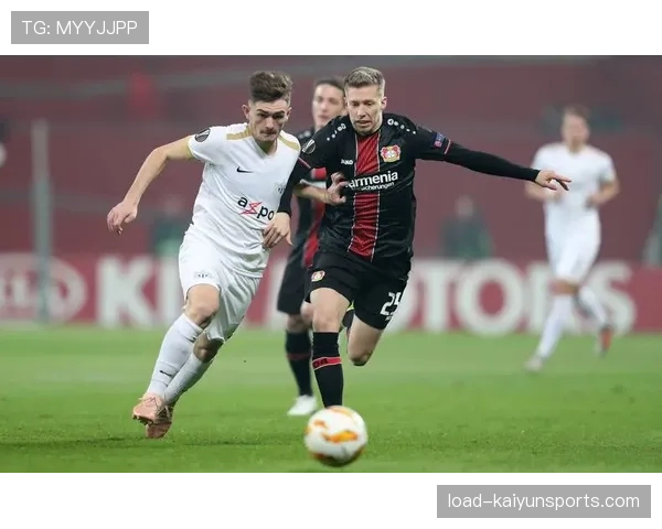 比赛述评：柏林联合防守体系崩塌，客场三球惨败于斯图加特